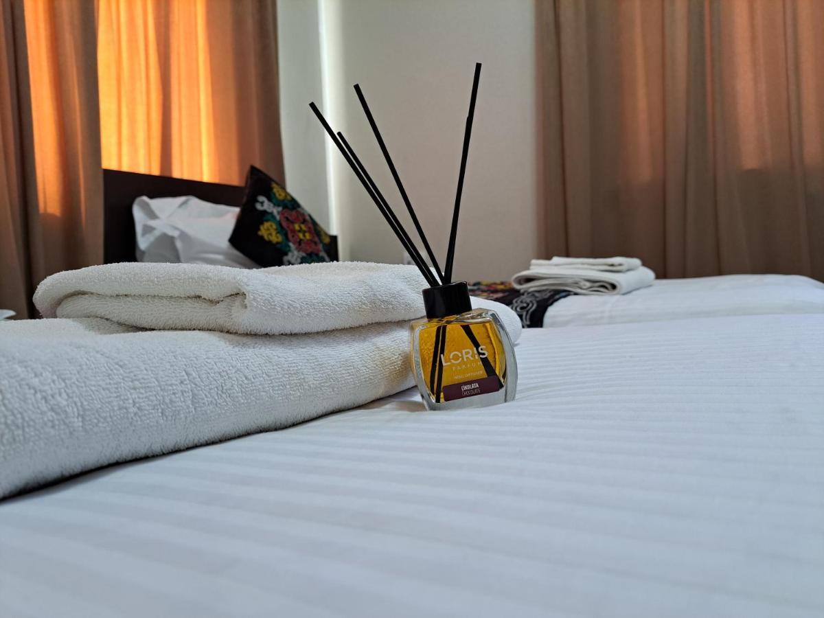 Ocean Hotel Ош Екстериор снимка